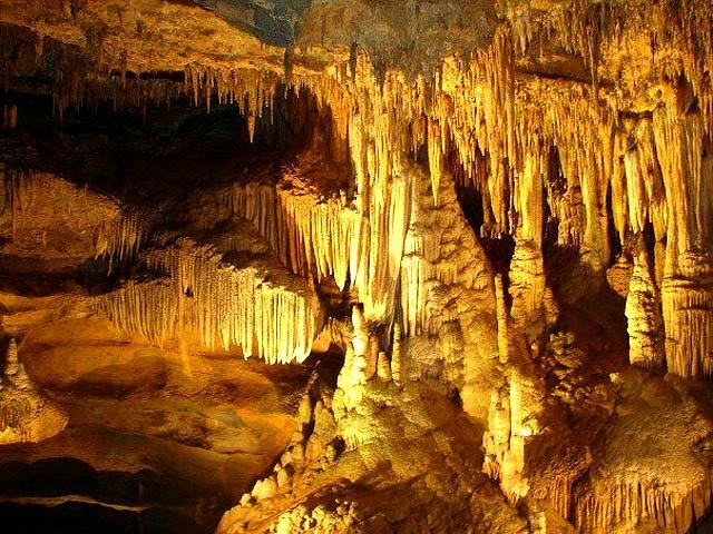 grotte stalactite stalagmite